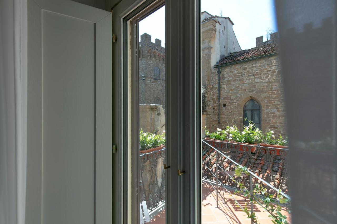 Pensión Tornabuoni Place Florencia